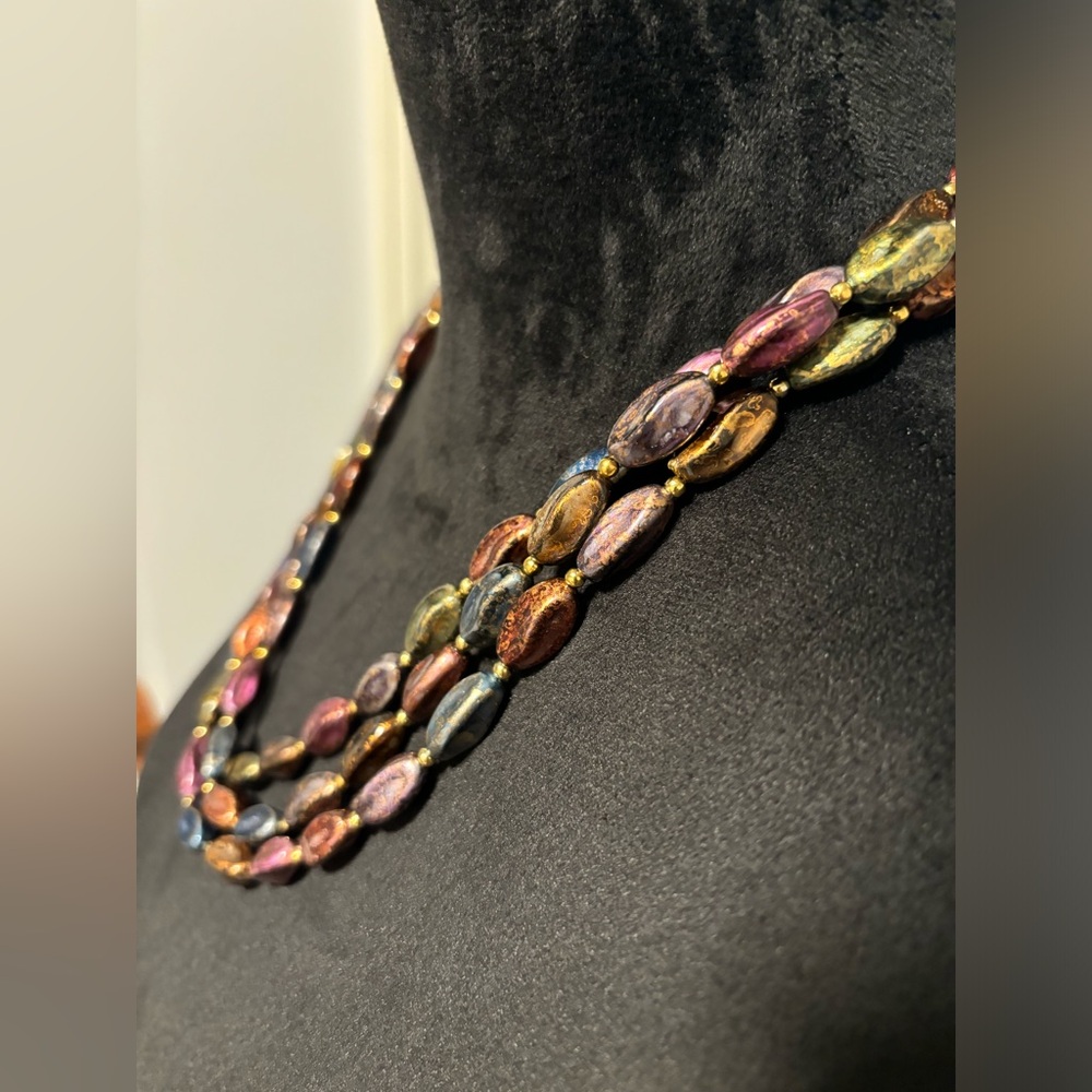 Vintage 3 Layer Tiered Beaded Necklace - Picture 3 of 4
